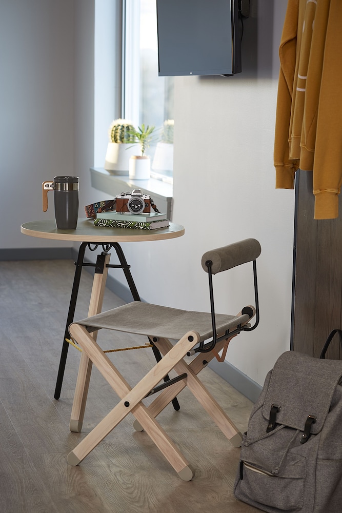 Moxy By Marriott Denver Cherry Creek 32/53