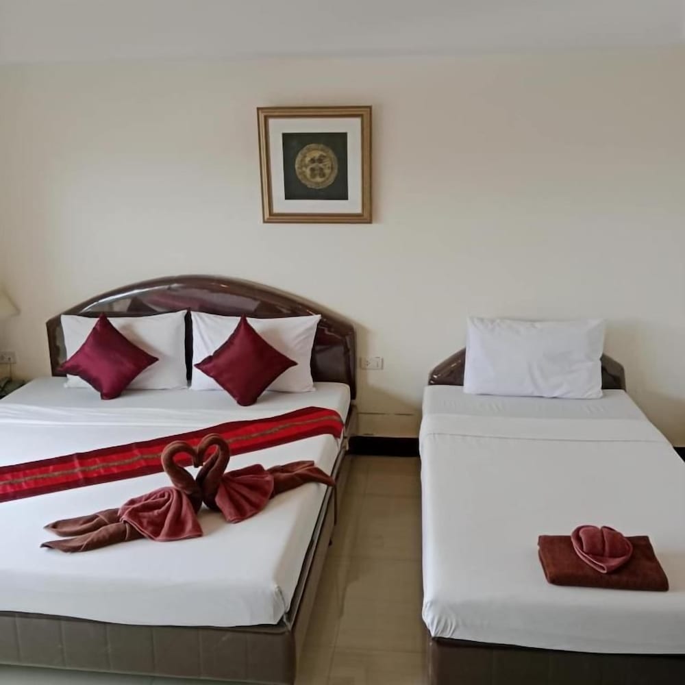 Pearl Place Hotel 19/48