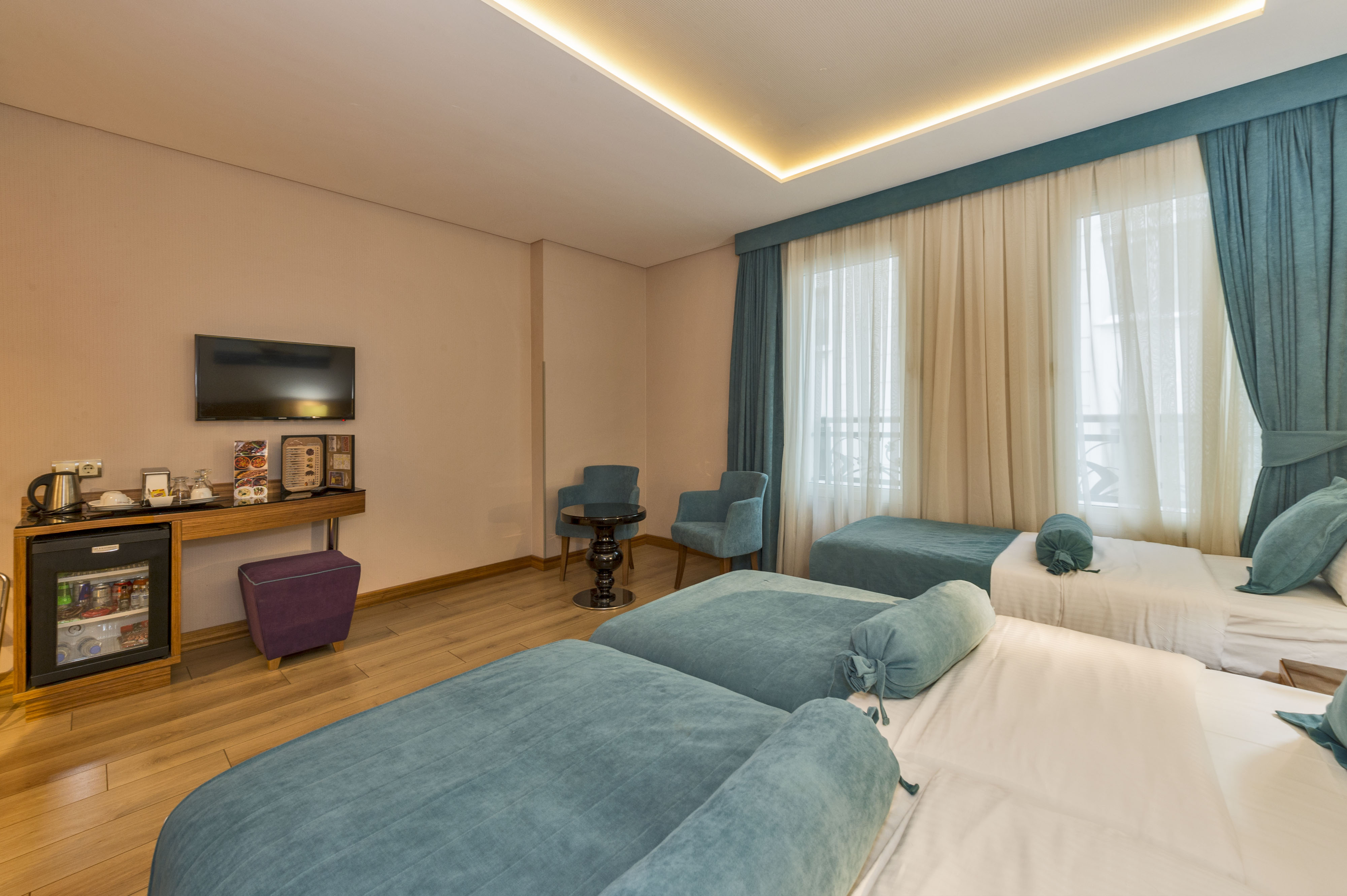 غرفة قياسية ثلاثية، The Meretto Hotel Istanbul 7/10