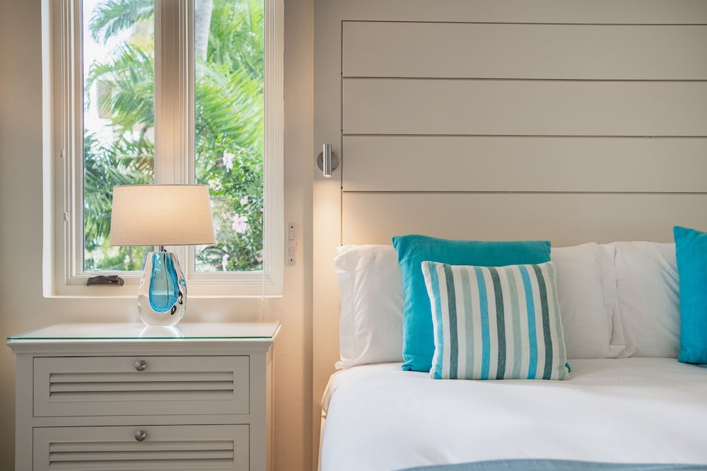 Blue Waters Resort And Spa 23/41