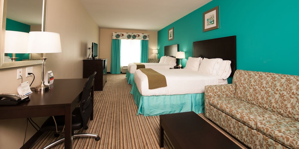 Holiday Inn Express Suites Port Lavaca 20/53