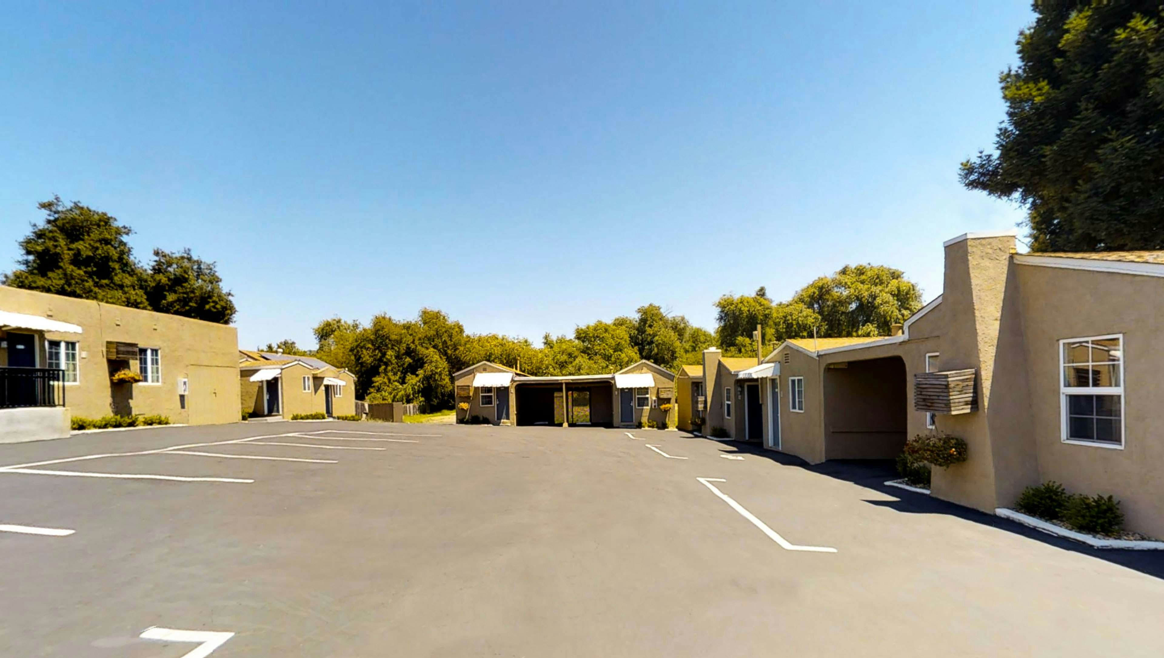 Napa Discovery Inn 34/42