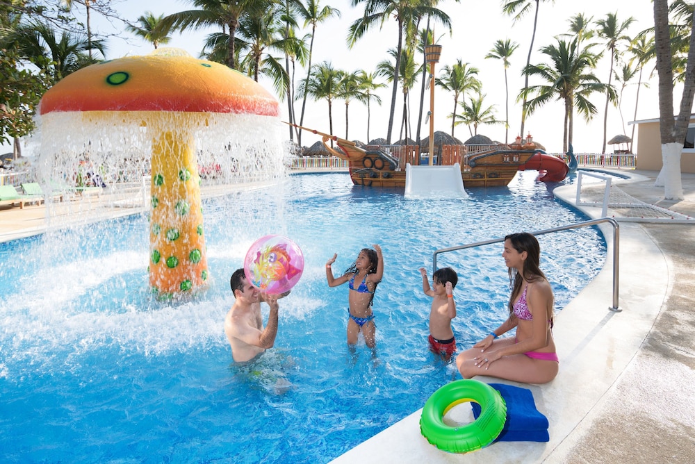 Grand Bavaro Princess All Suites Resort Spa and Casino 37/44