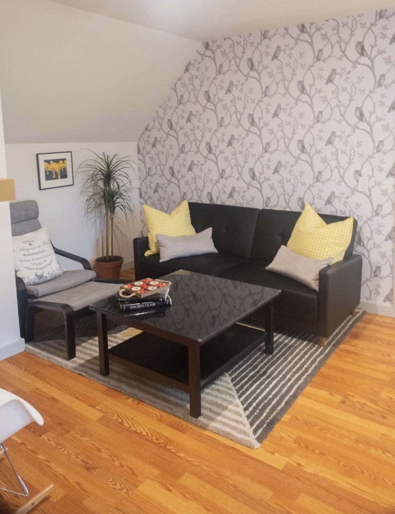 Moonshadow Bed and Breakfast 47/69