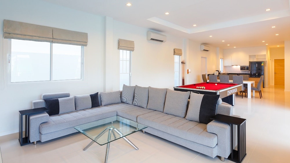 Sivana Villas HuaHin 30/50