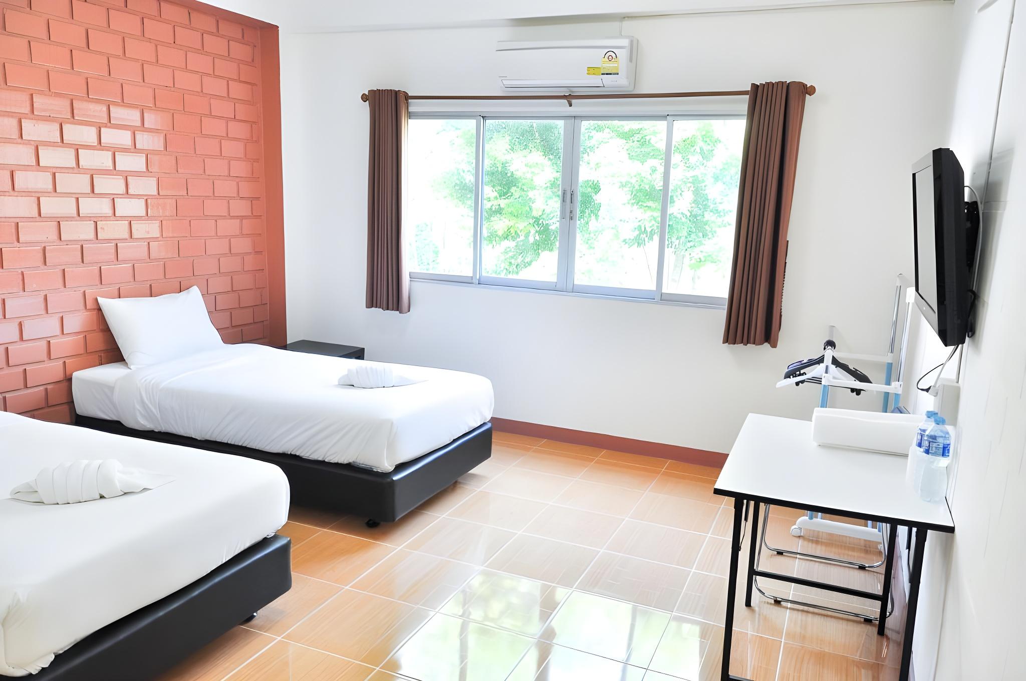 Budsarakam Place Hotel 26/33