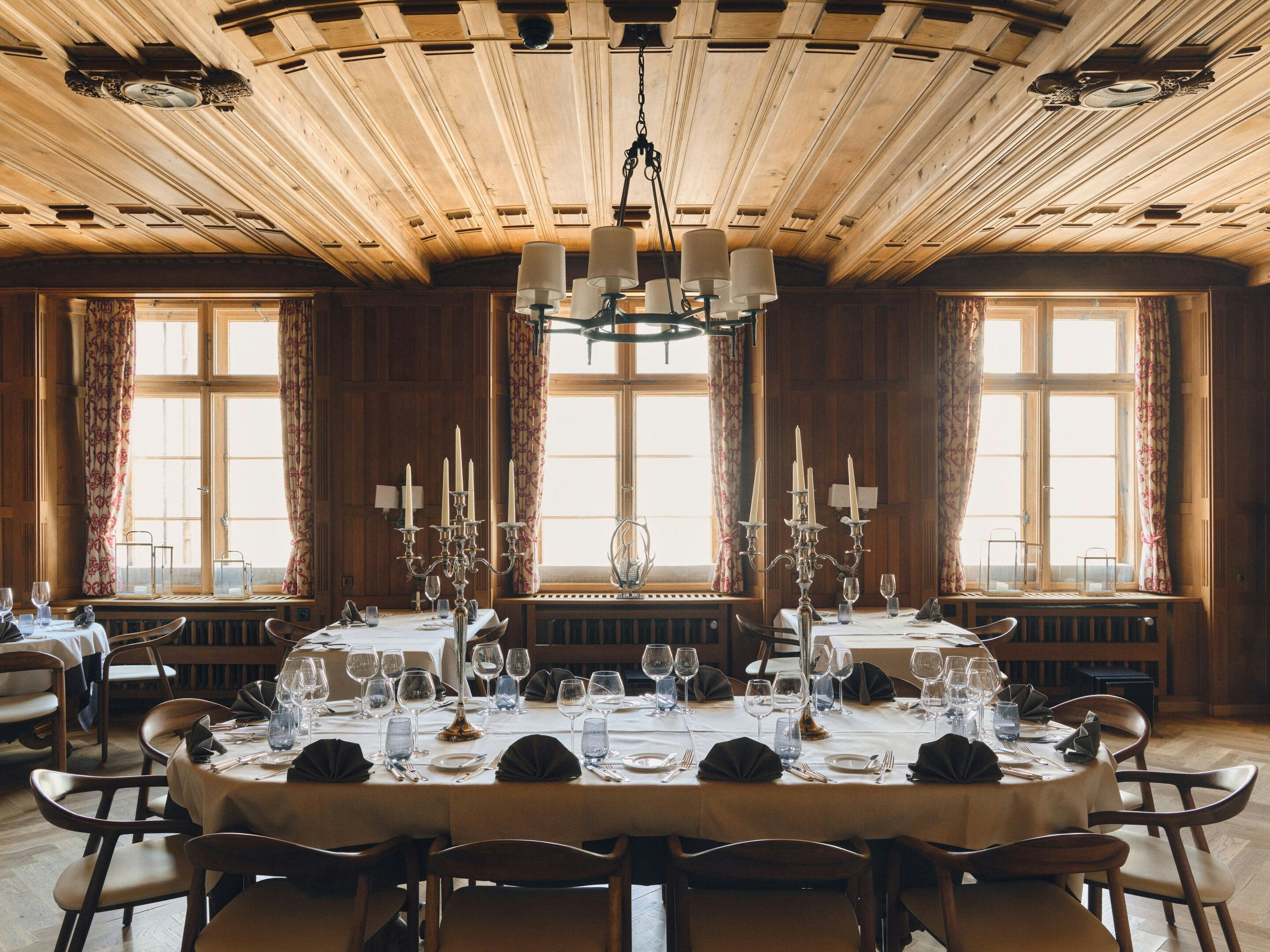 Grand Hotel Kronenhof 38/50