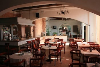 Aegli Hotel 39/64
