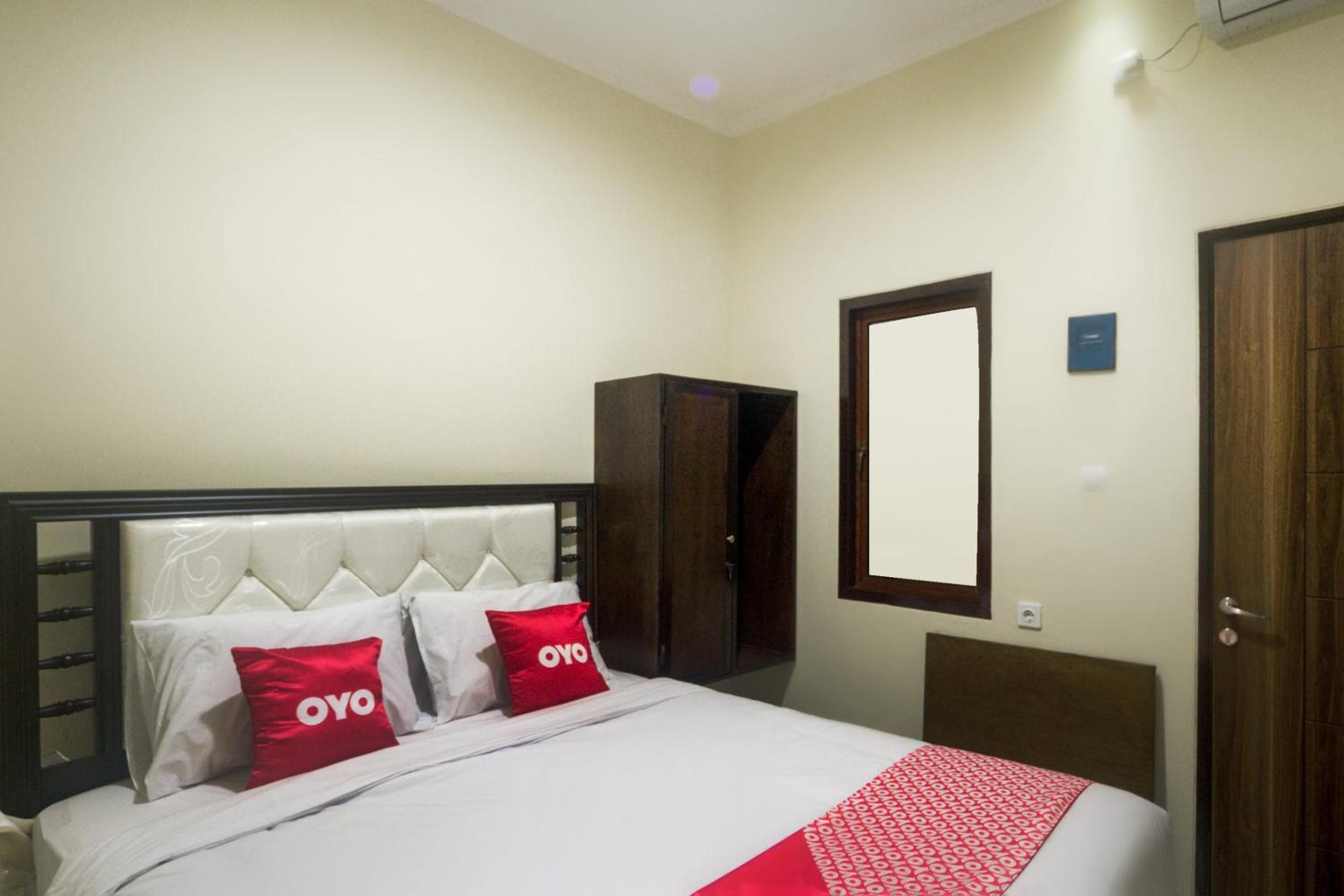 OYO 3354 Homia Residence 15/47