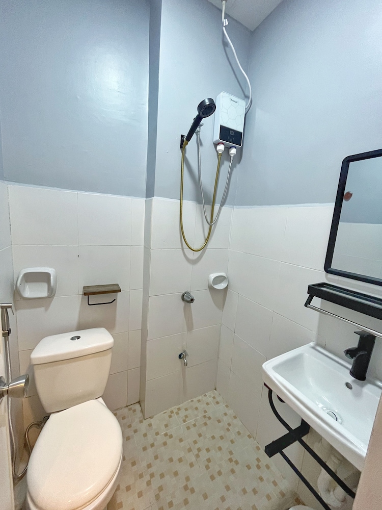 Zuric Pension Coron 50/54