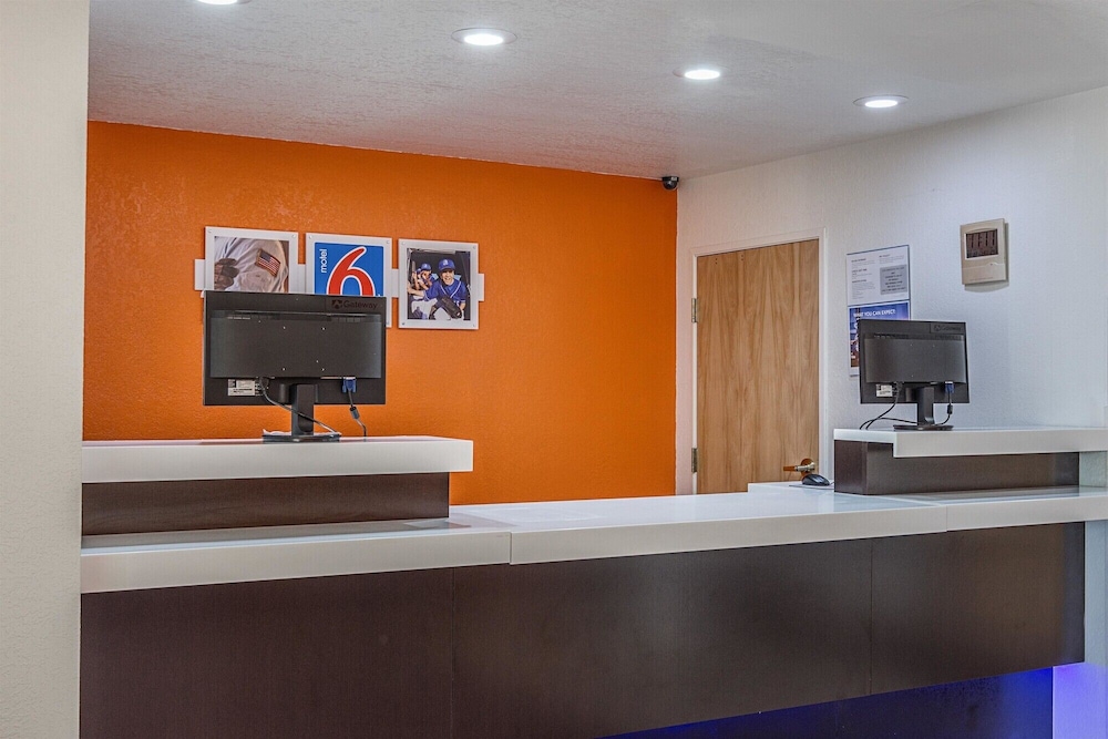 Motel6 McAlester, OK 7/39