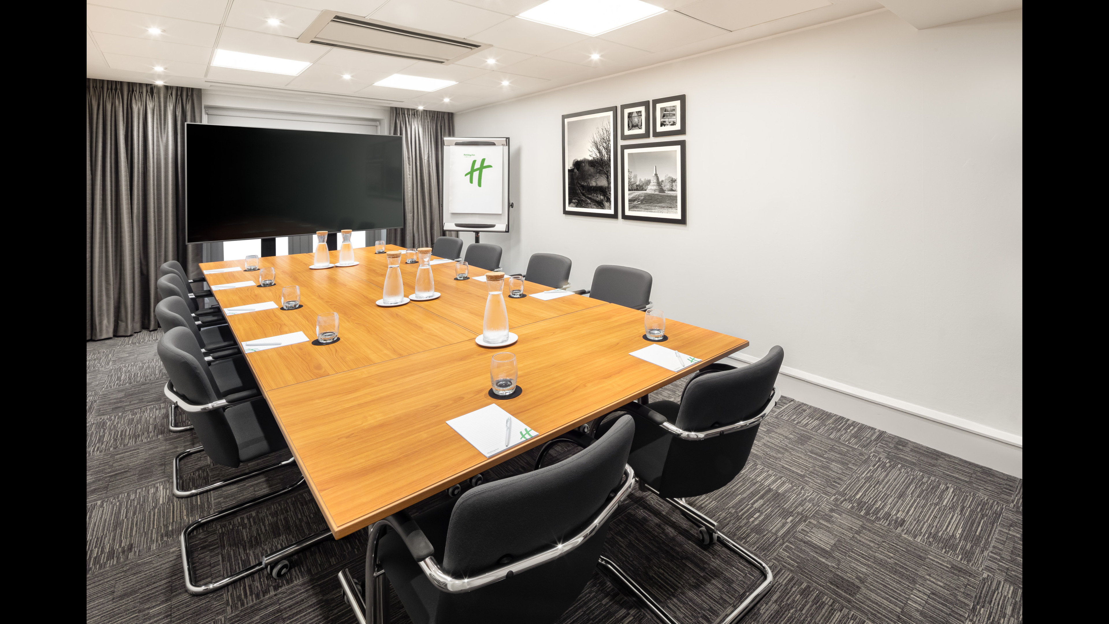 Holiday Inn Hemel Hempstead M1, JCT. 8 by IHG 42/50