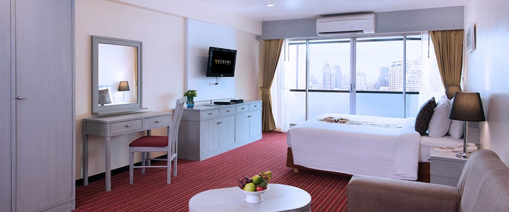 Furama Silom 22/32