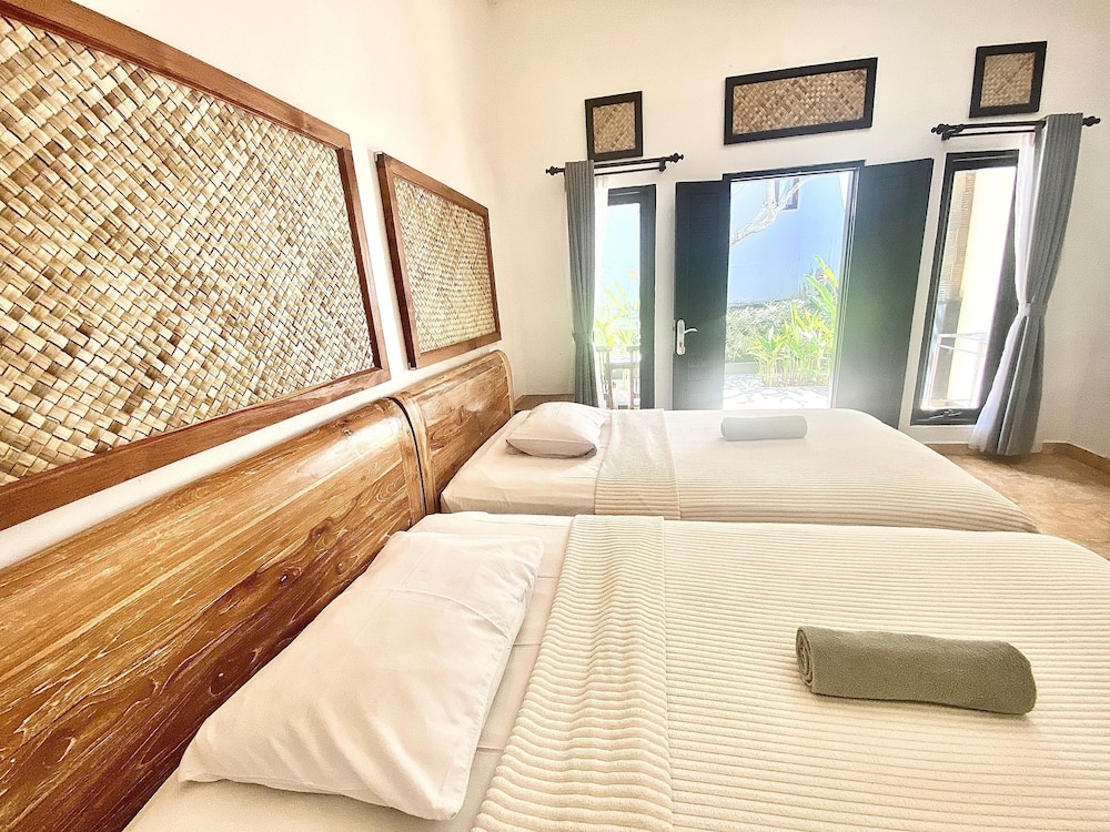 Ashana Hotel Uluwatu 25/50
