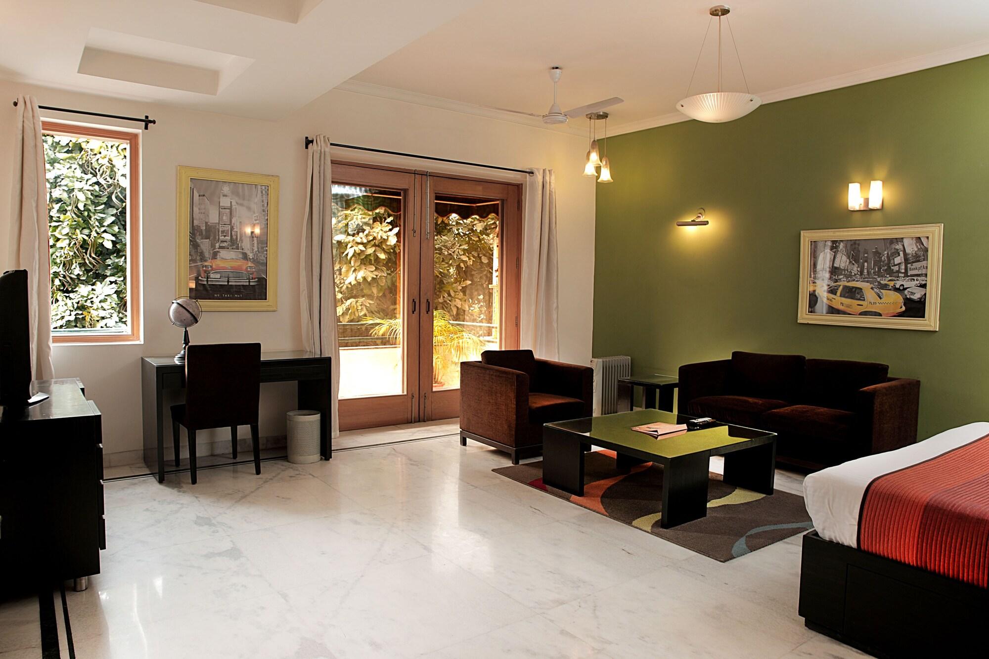 Ahuja Residency Cyber City I 18/27