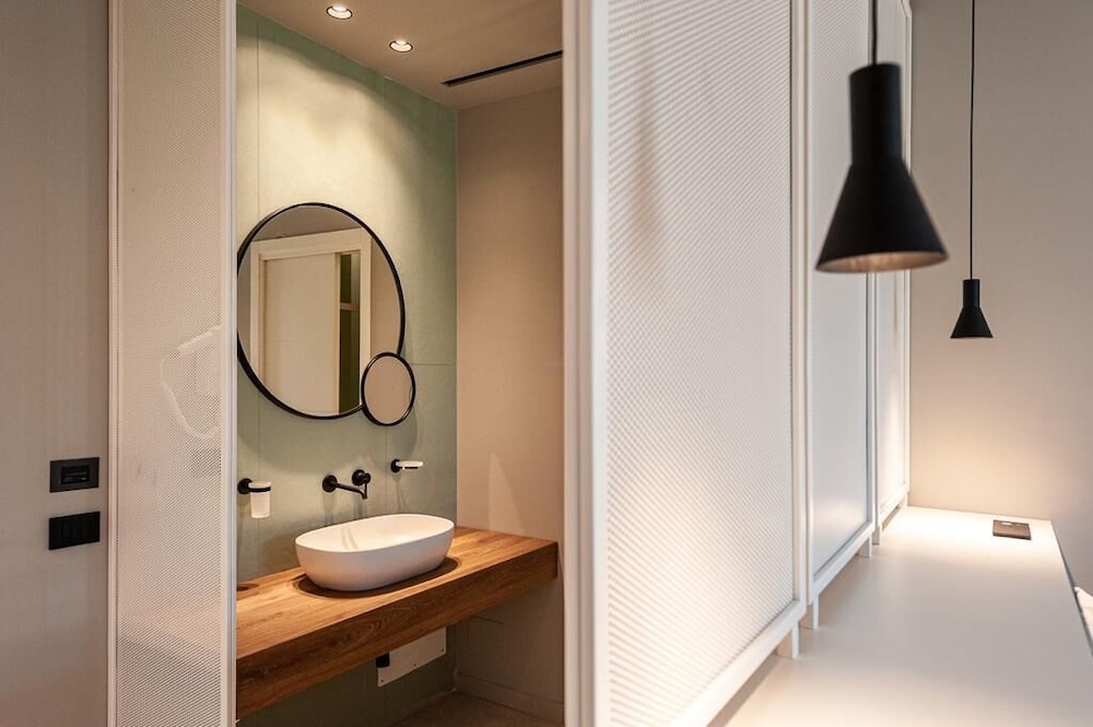 Limen Wellness Hotel 33/34