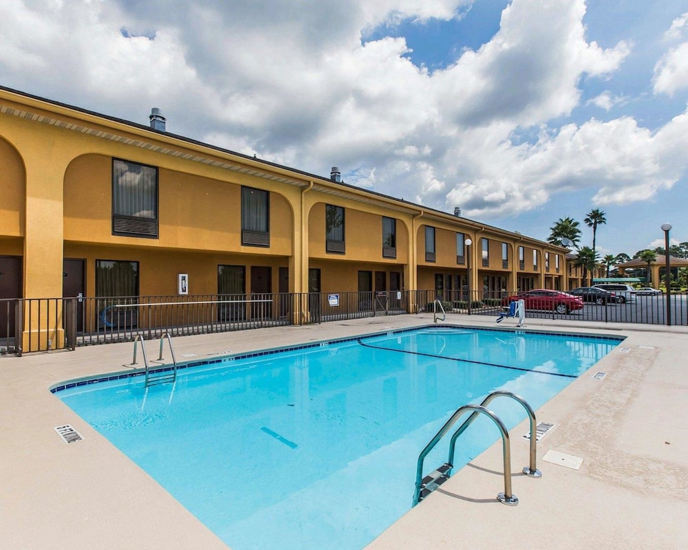 Quality Inn Brunswick 5/41