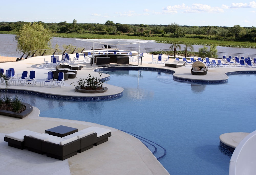 Yacht & Golf Club Paraguayo, a Tribute Portfolio Resort 55/68