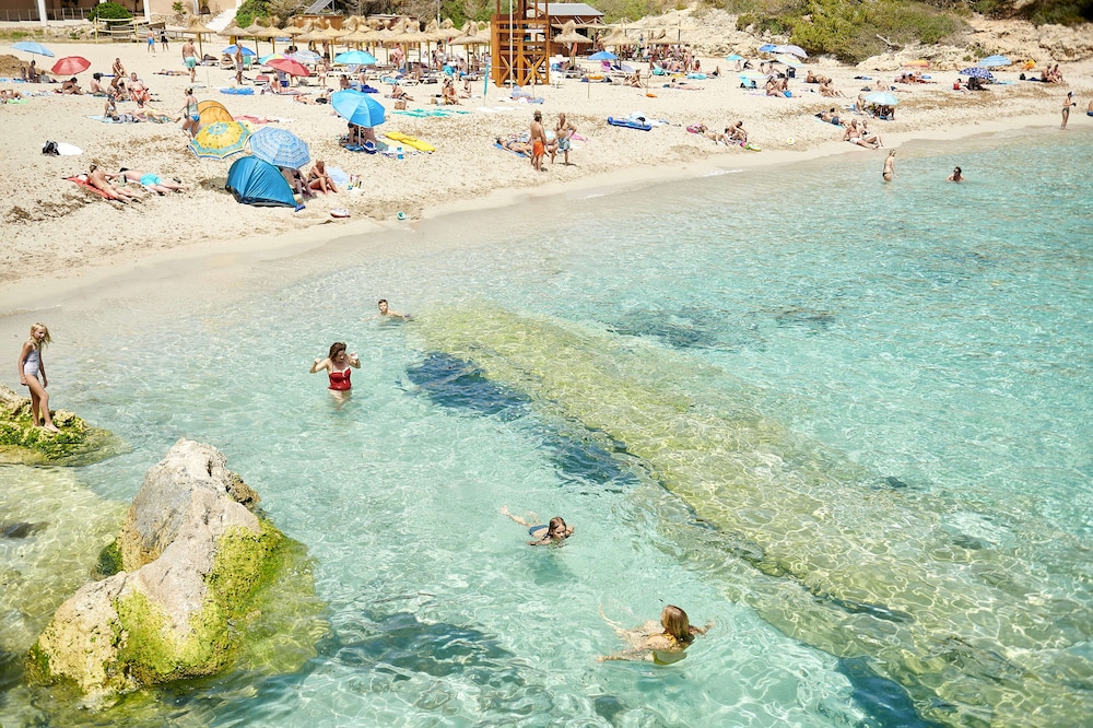 Iberostar Waves Cala Domingos 44/49