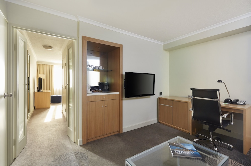 Holiday Inn Parramatta 6/76