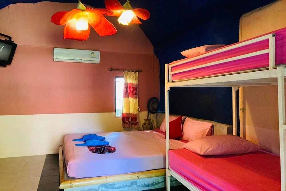 Cha Ba Lanta Resort Bungalows 31/75