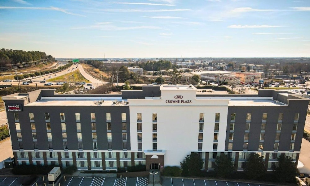 Crowne Plaza Hotel Greenville I 385 Roper Mtn Rd