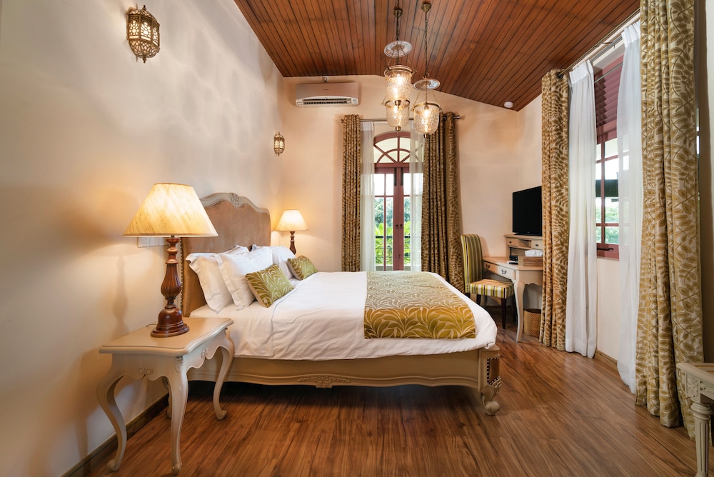Clove Villa 16/65