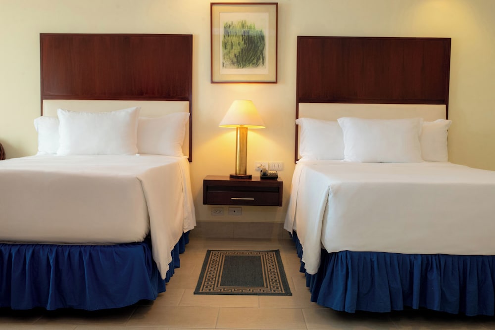 Barcelo Colon Miramar 17/50