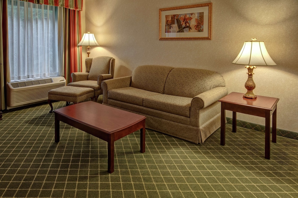 Hampton Inn Cambridge 51/63