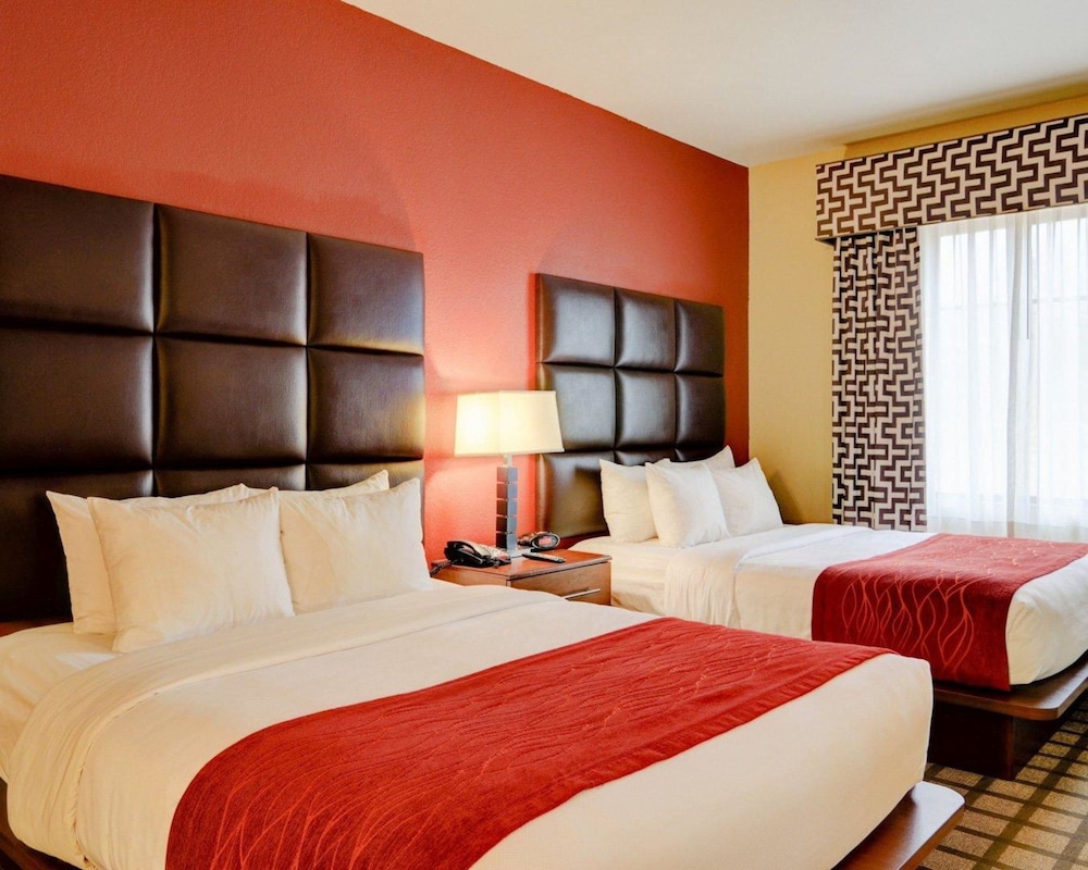 Comfort Inn and Suites Fort Smith I-540 9/47