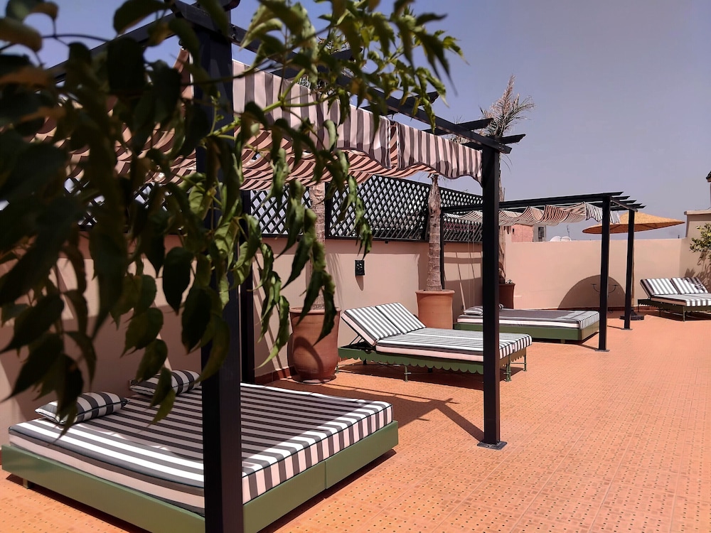 Riad Yakimour 27/48