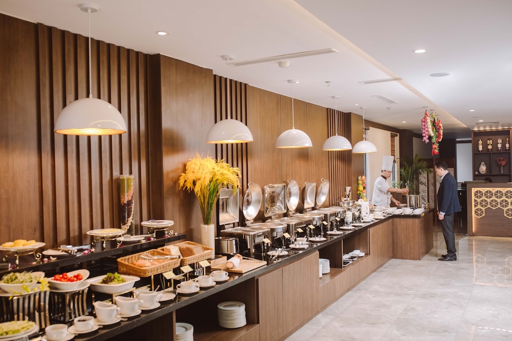 Reyna Hotel Hanoi 41/50