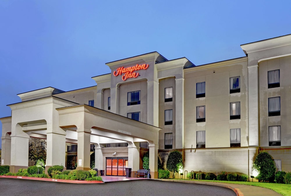 Hampton Inn Fayetteville 1/73