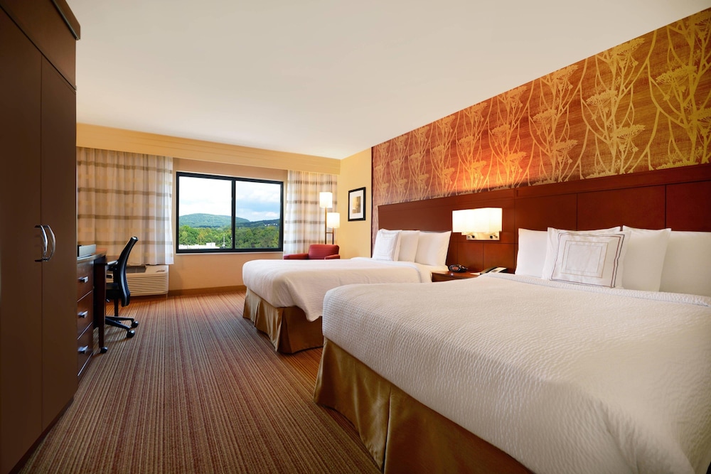Courtyard By Marriott Oneonta Cooperstown Area 21/55