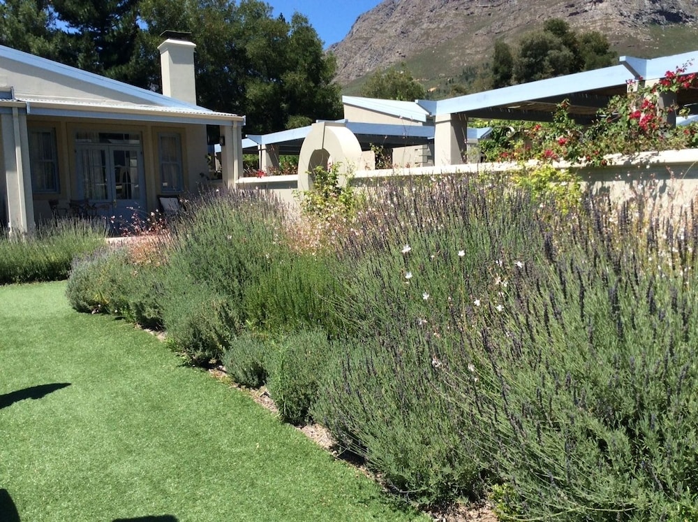 La Cabriere Country House 46/67
