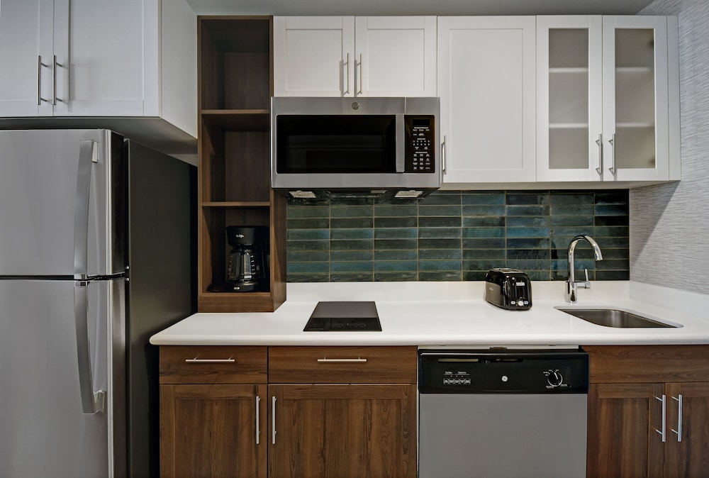 Staybridge Suites Houston Galleria Area 46/63