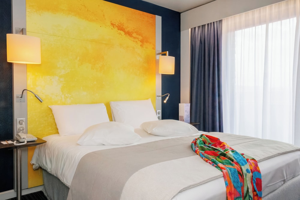 MERCURE ROUEN CENTRE CATHEDRALE 22/76