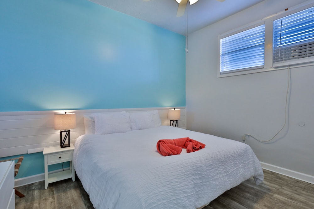 Coastal Waters Inn 48/74