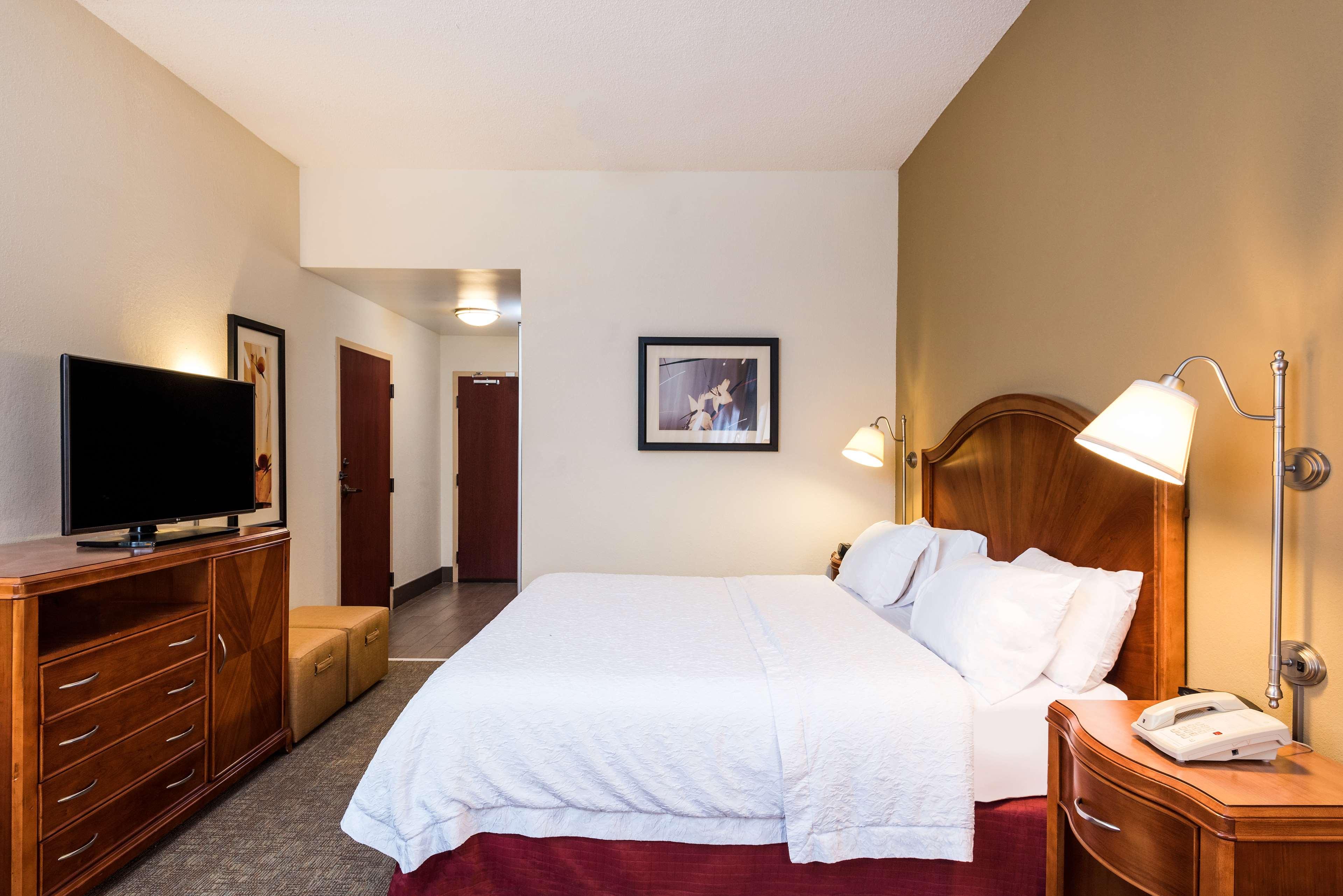 غرفة بسرير مزدوج، Hampton Inn Roanoke/Hollins - I-81 3/4
