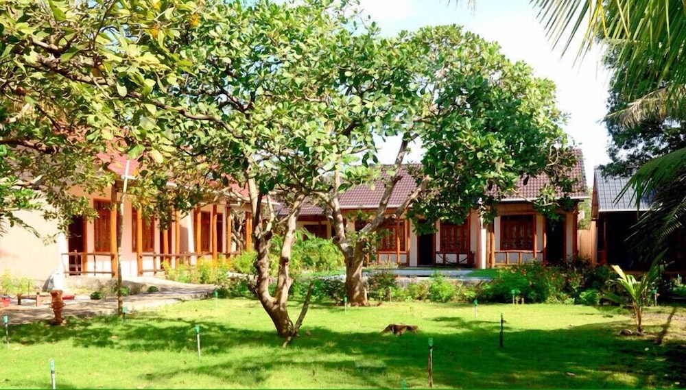 Thuy Van Bungalow 33/37