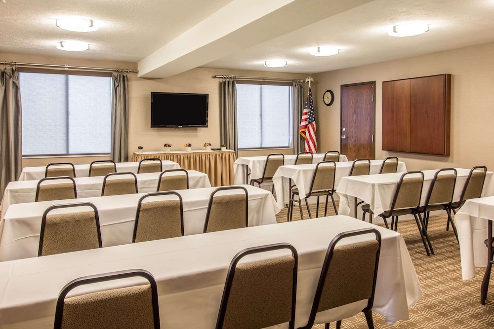 Comfort Inn & Suites Spokane Valley Central 31/40