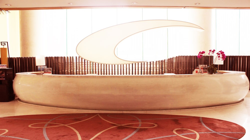HOLIDAY INN SHIJIAZHUANG CENTRAL 32/77