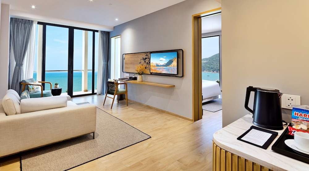 Anya Premier Beachfront Hotel Quy Nhon 29/50