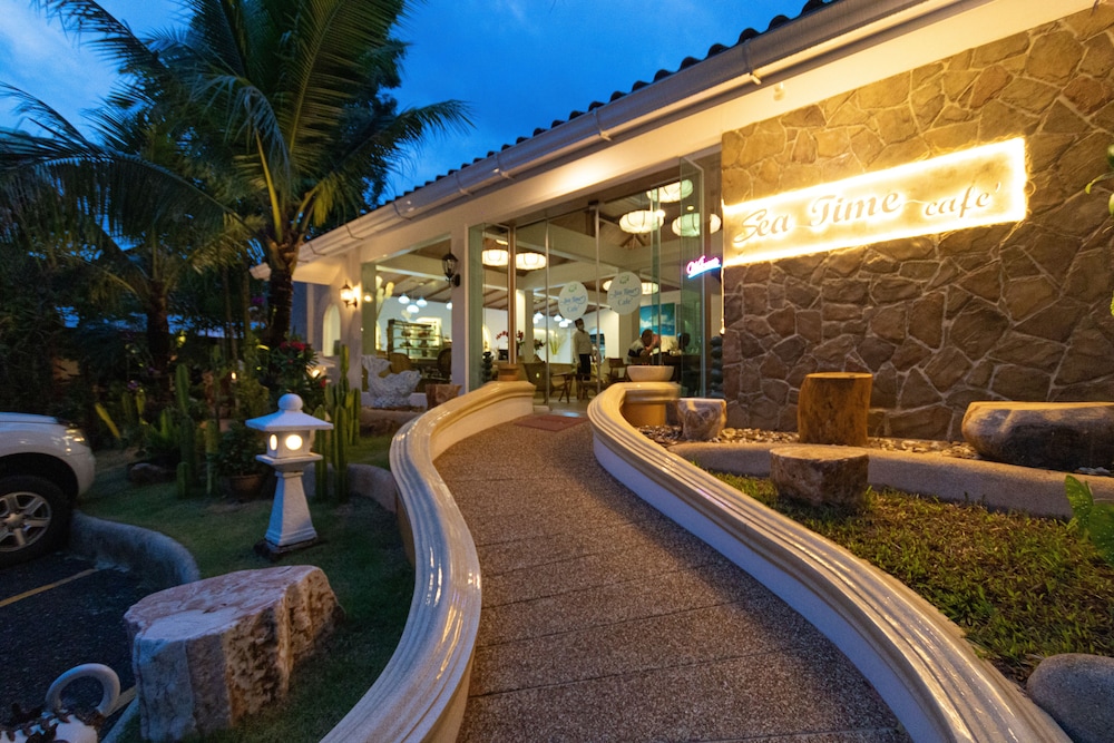 Aochalong Villa Resort & Spa 68/75