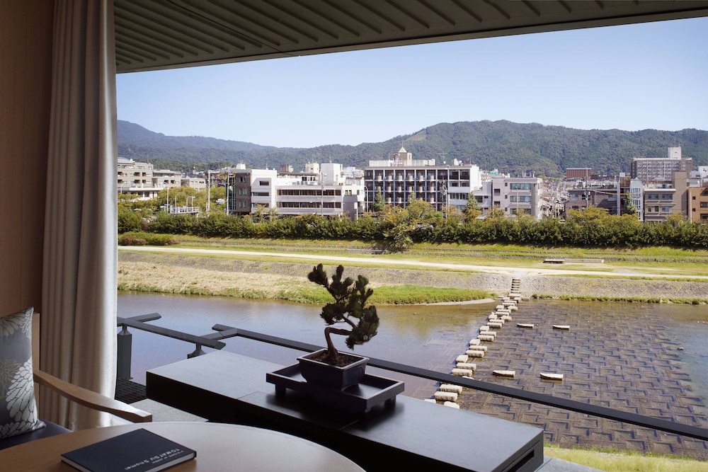 The Ritz Carlton Kyoto 30/55