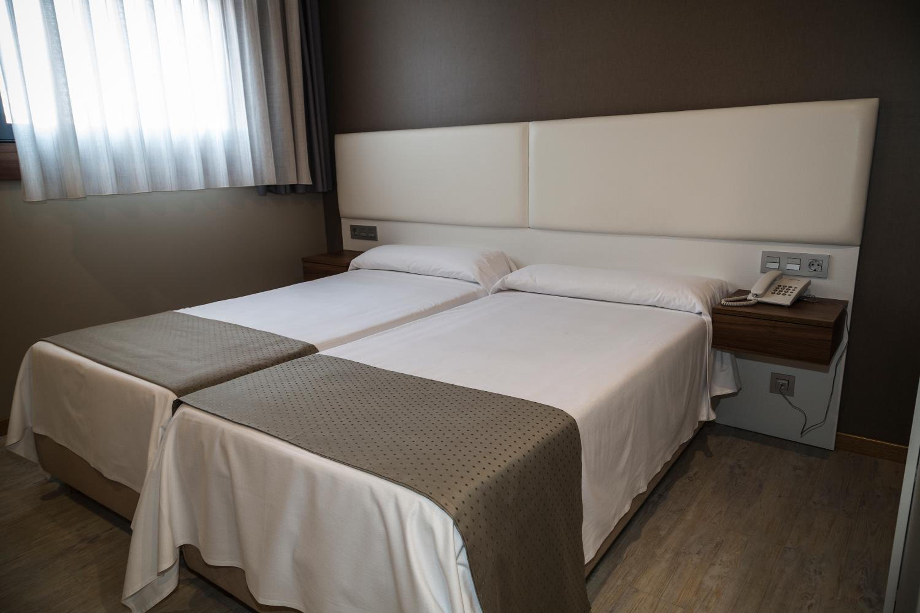 Hotel la Posada de Roces 16/50