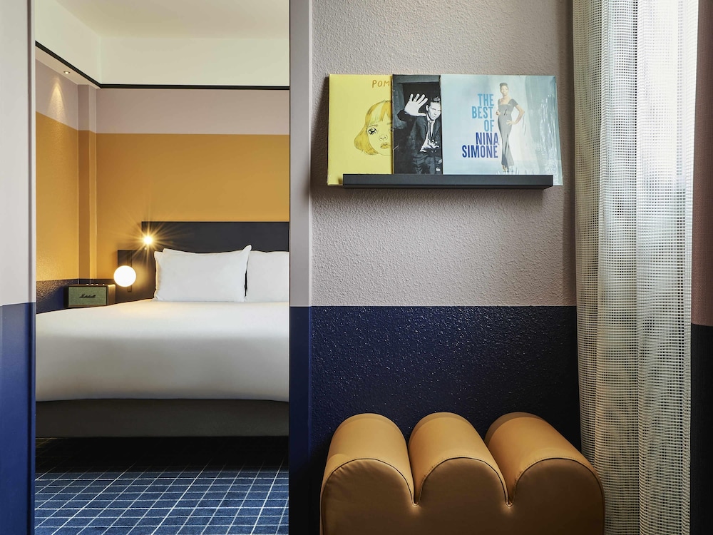 Hotel Mercure Paris 15 Porte De Versailles 4/63