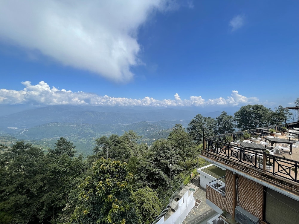 Hotel Himalayan Villa Pvt Ltd 44/50