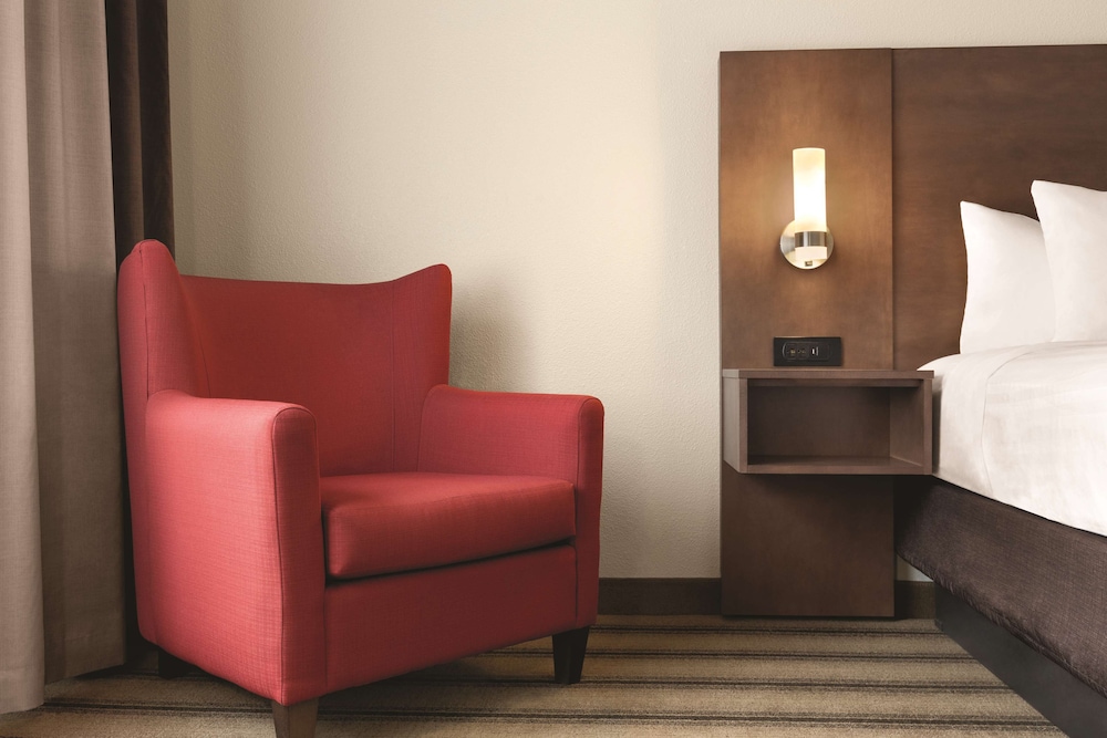 Country Inn & Suites by Radisson, Billings, MT 22/34