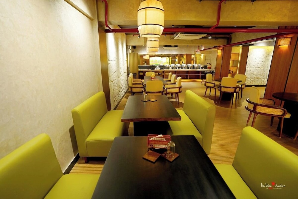 Nirulas Hotel 34/50